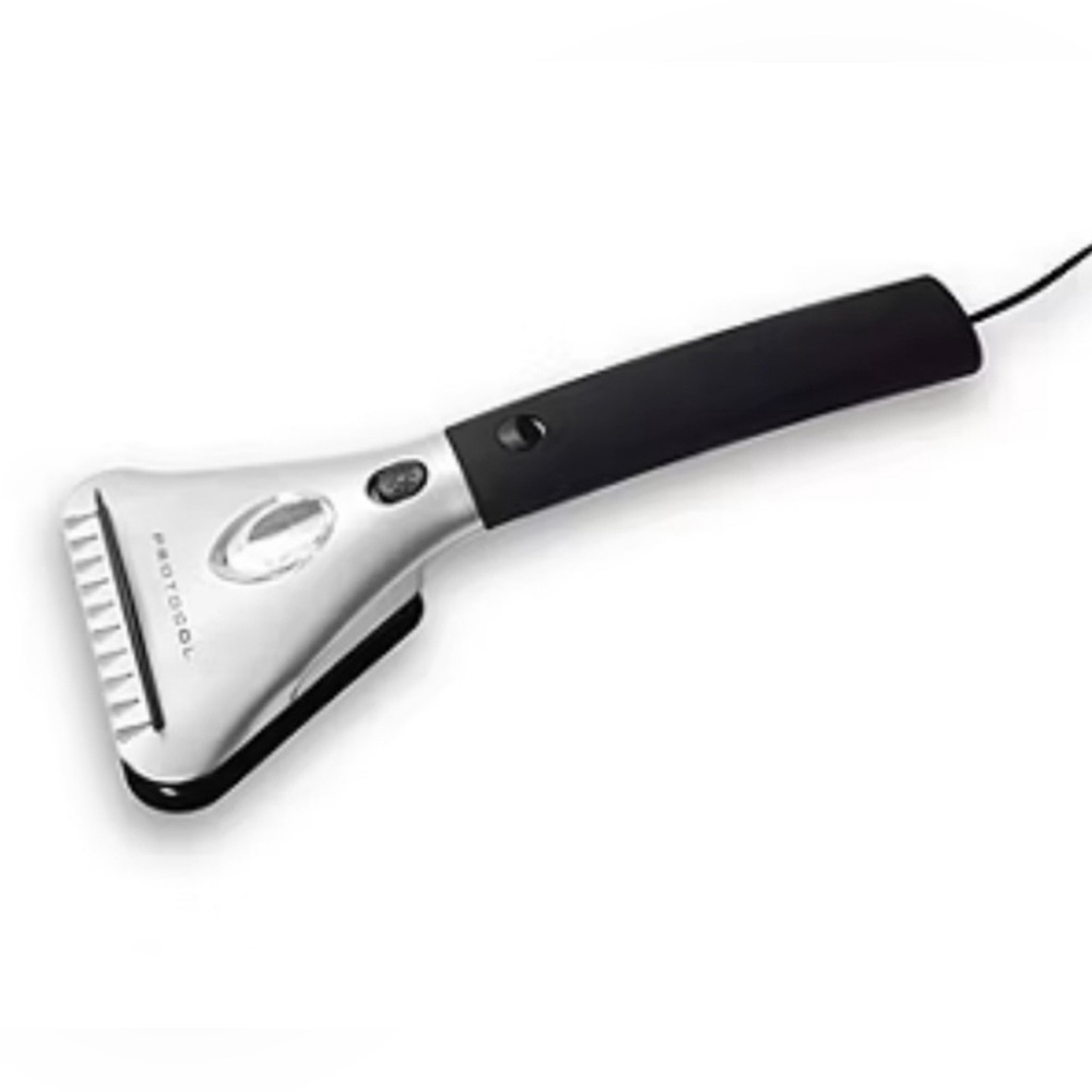 Protocol Heated Auto Ice Scraper w/Flashlight, 12v, Squeegee & Extendable - Picture 3 of 7